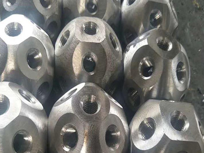 安徽螺栓球网架杆件制作